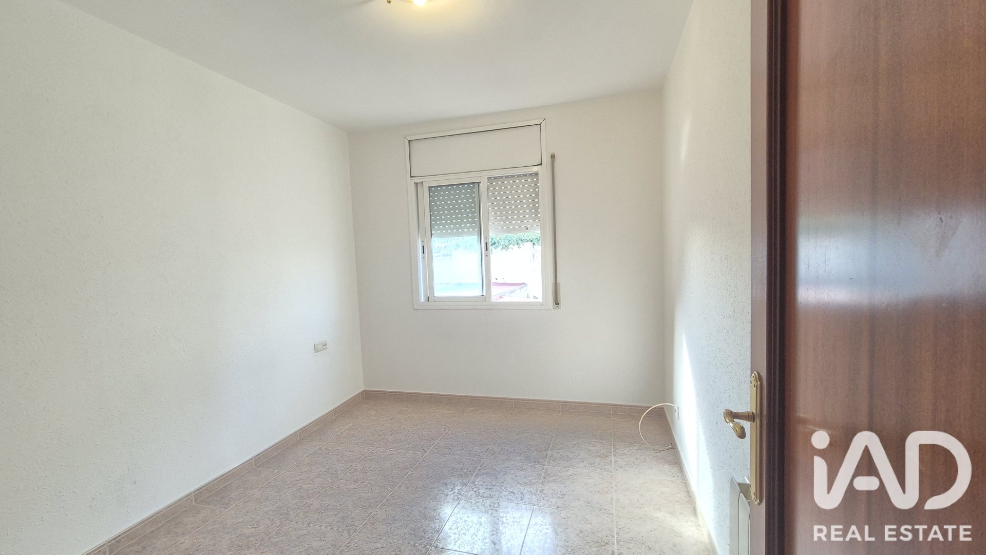 Radhus i Castellet i la Gornal, Barcelona, Spanien 5 sovrum, 129 kvm. Nr. 193466
