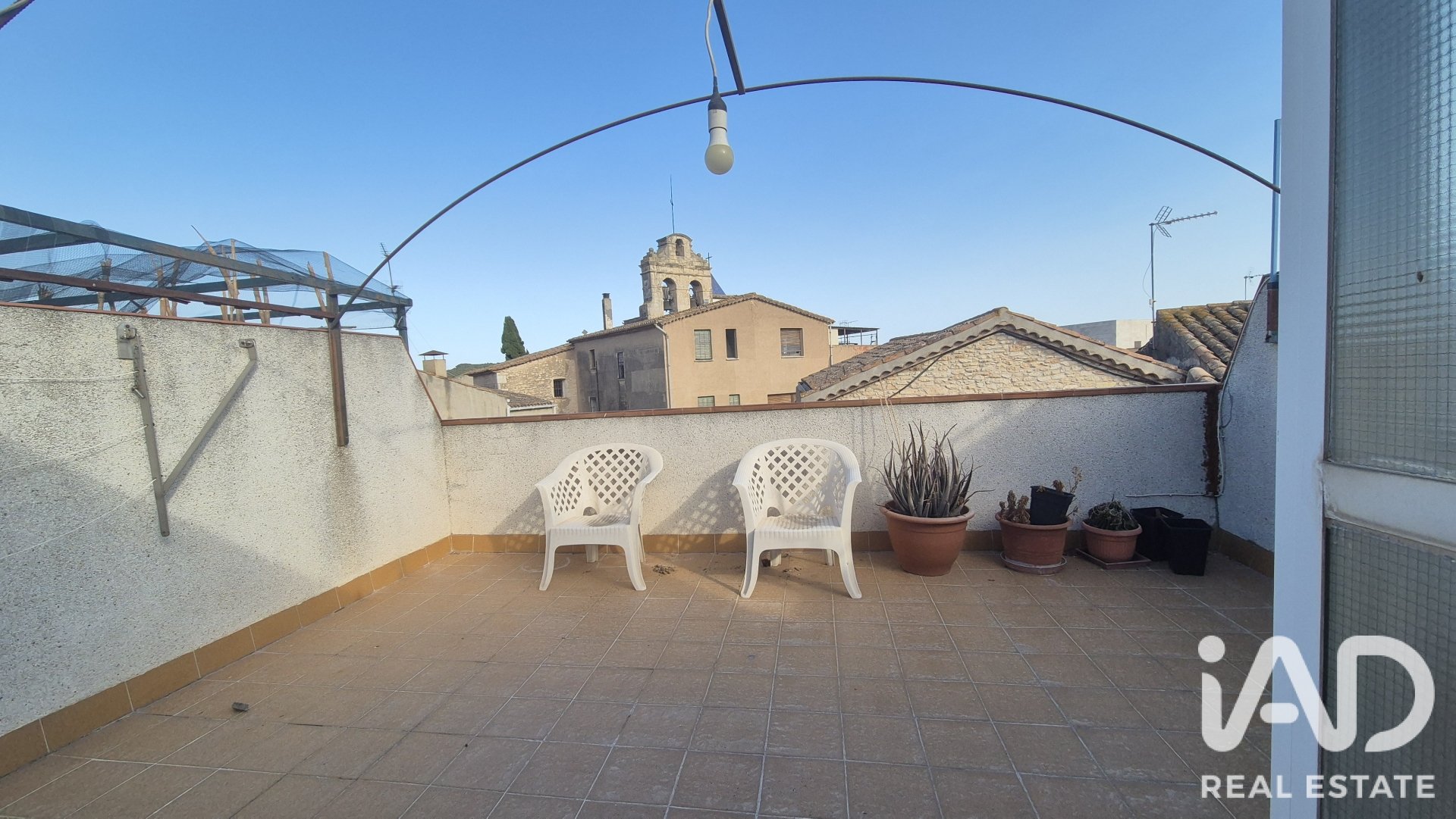 Radhus i Castellet i la Gornal, Barcelona, Spanien 5 sovrum, 129 kvm. Nr. 193466
