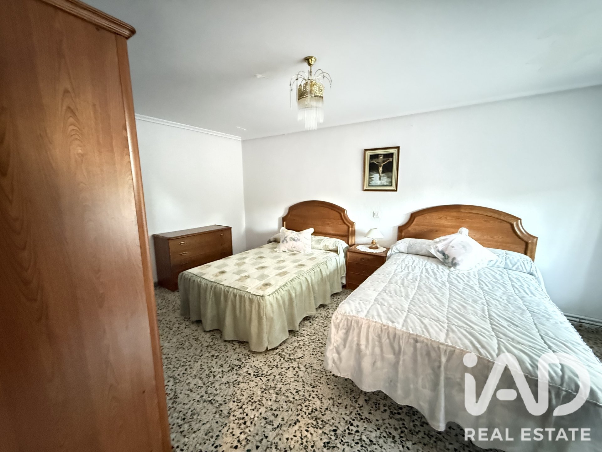 Сasa en Villamañán, León, España 3 dormitorios, 402 m2 No. 193470