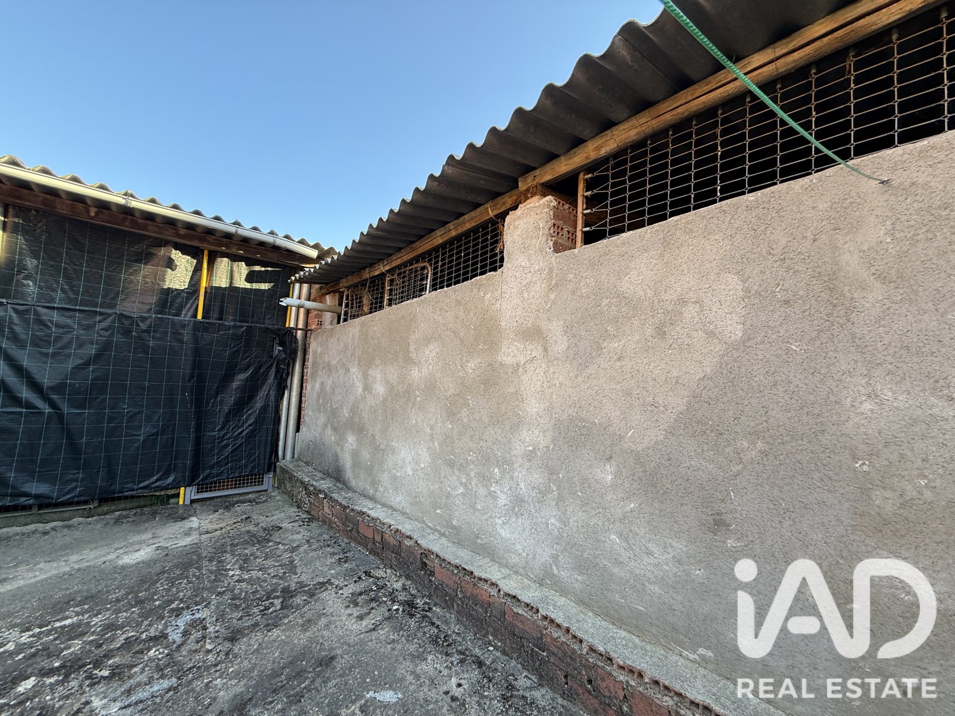 Сasa en Villamañán, León, España 3 dormitorios, 402 m2 No. 193470