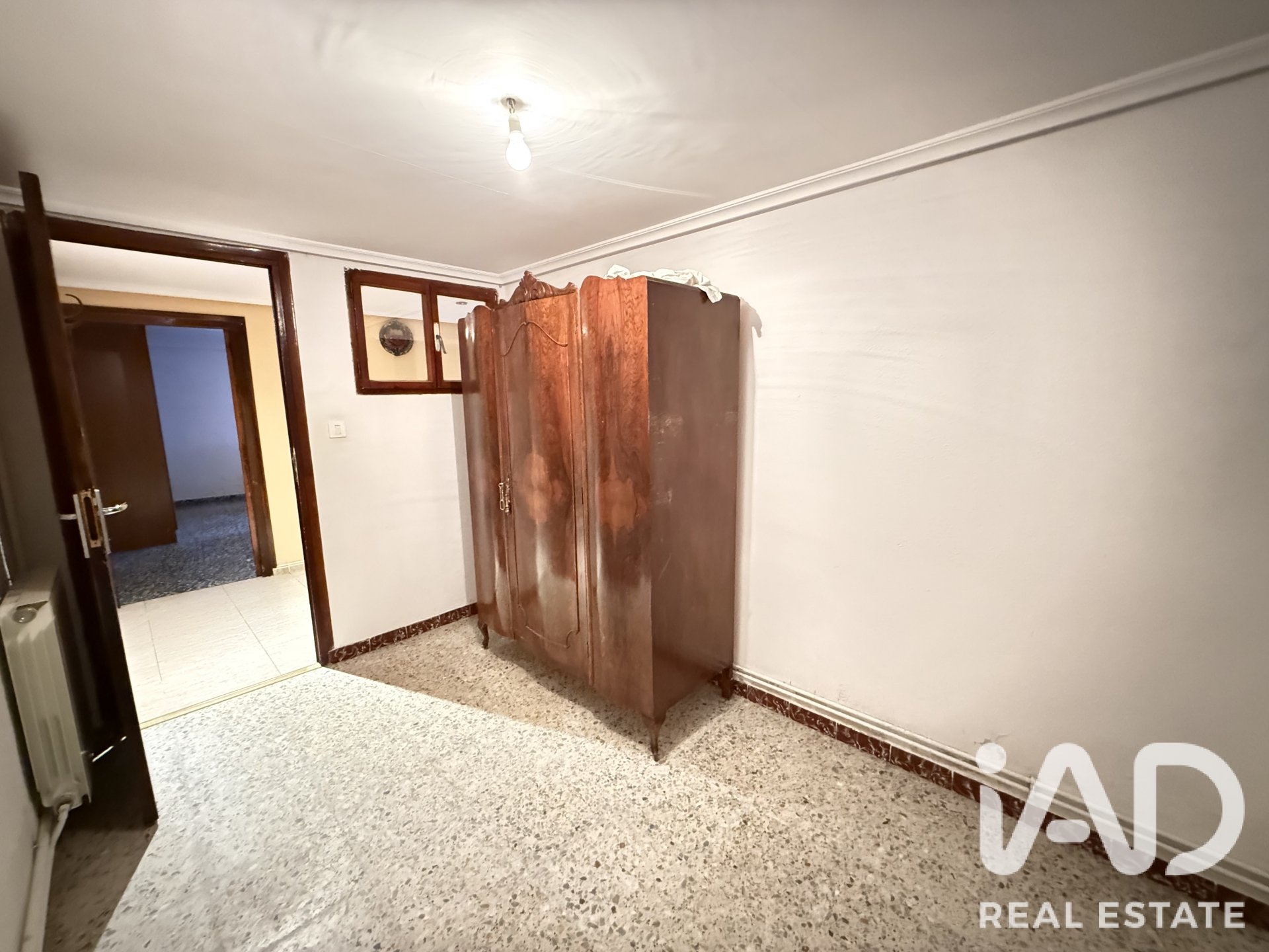 Сasa en Villamañán, León, España 3 dormitorios, 402 m2 No. 193470