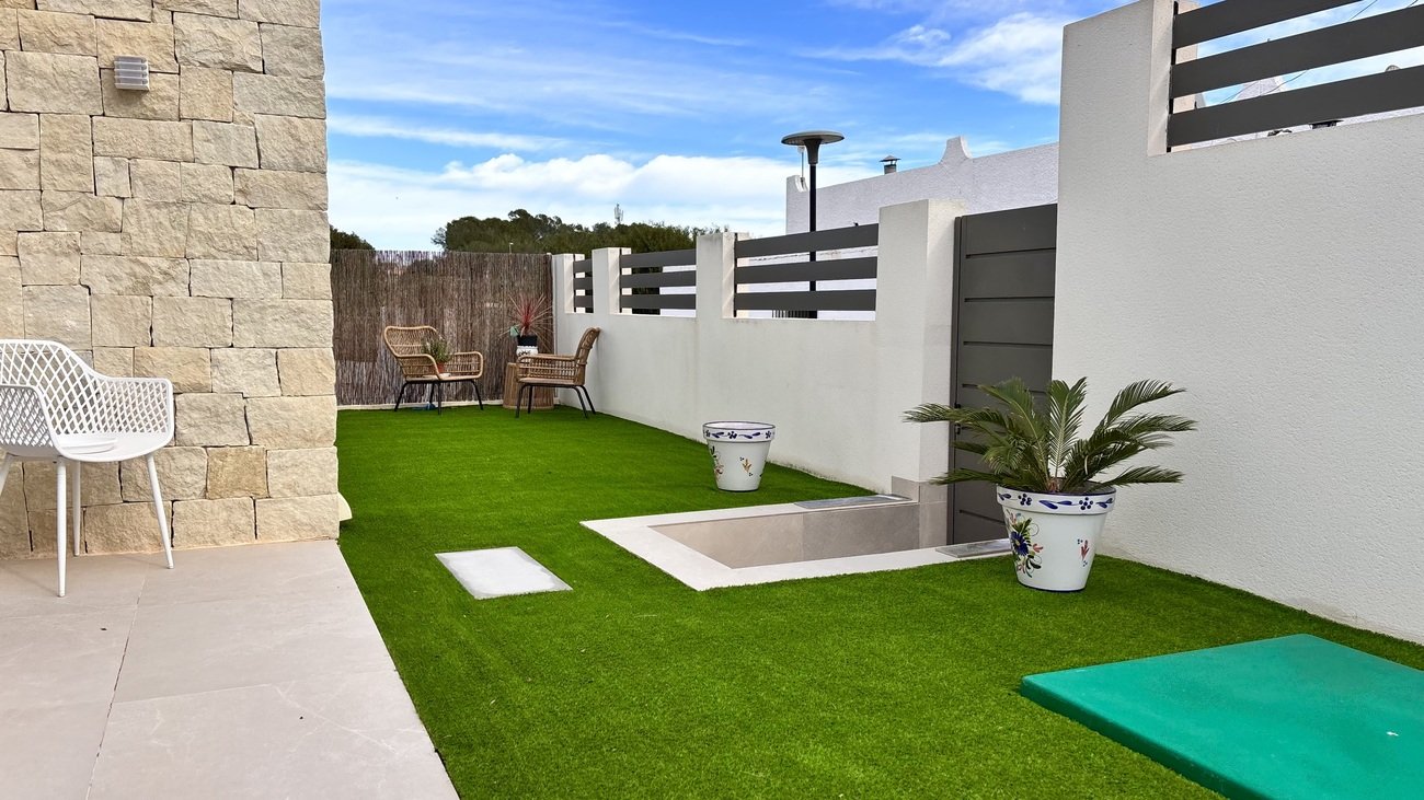 Villa San Miguel de Salinas, Alicante, Spānijā 3 istabas,  Nr. 150153
