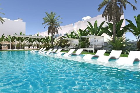 Bungalow en Torre de la Horadada, Alicante, España 3 dormitorios, 83 m2 No. 193181
