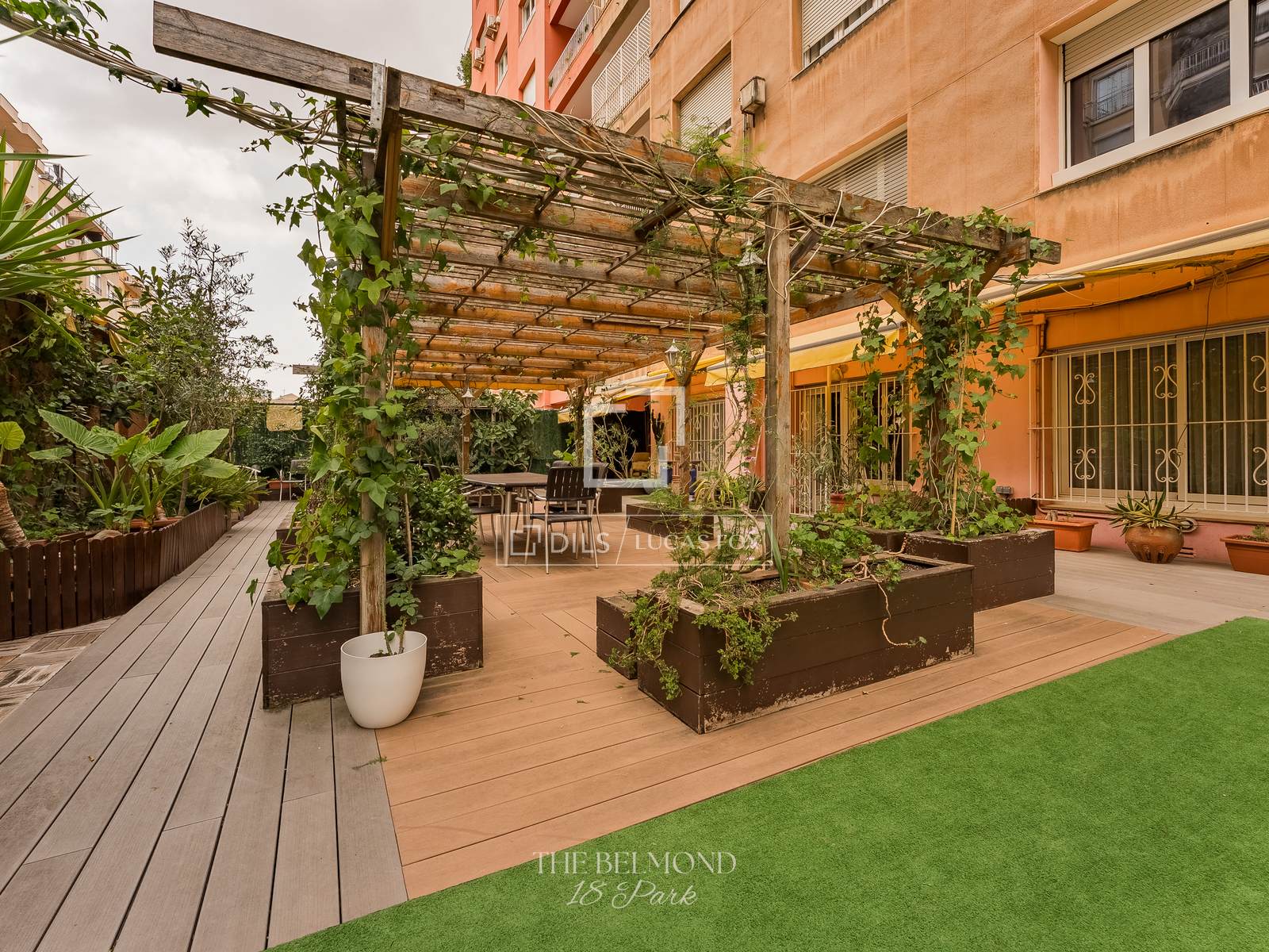 Wohnung in Barcelona, Spanien 6 Schlafzimmer, 683 m2 Nr. 192803