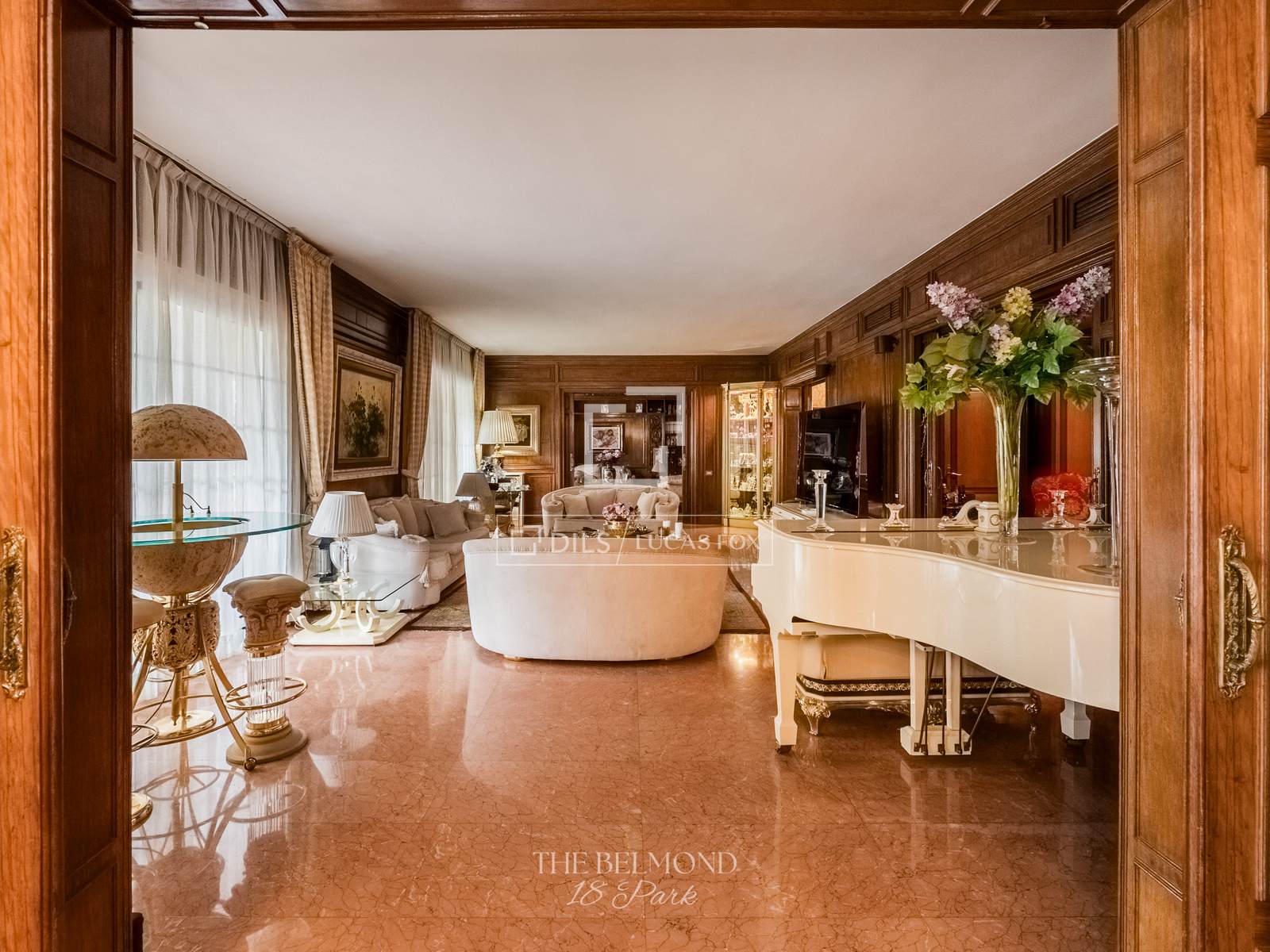 Wohnung in Barcelona, Spanien 6 Schlafzimmer, 683 m2 Nr. 192803
