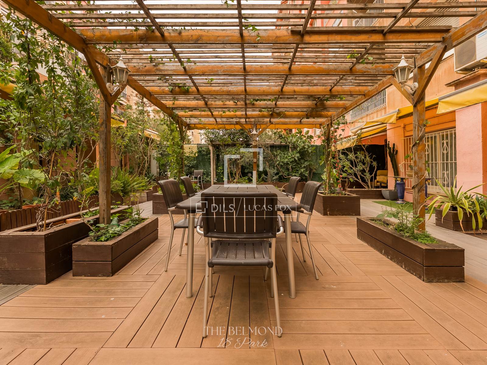 Wohnung in Barcelona, Spanien 6 Schlafzimmer, 683 m2 Nr. 192803