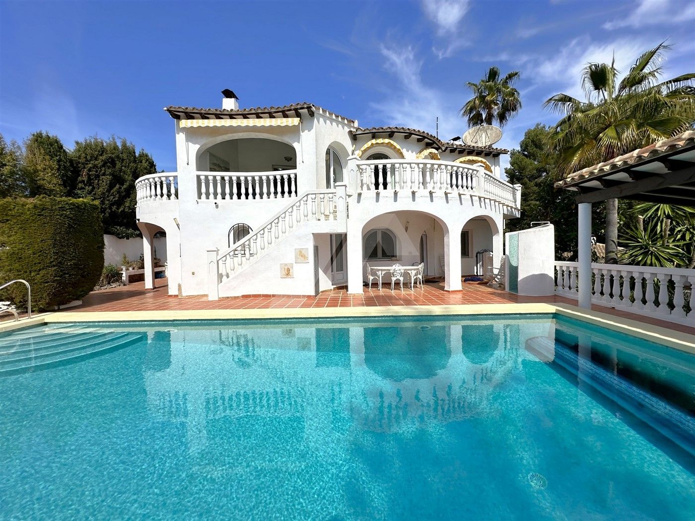 Villa in Moraira, Alicante, Spain 3 bedrooms, 261 sq.m. No. 100609