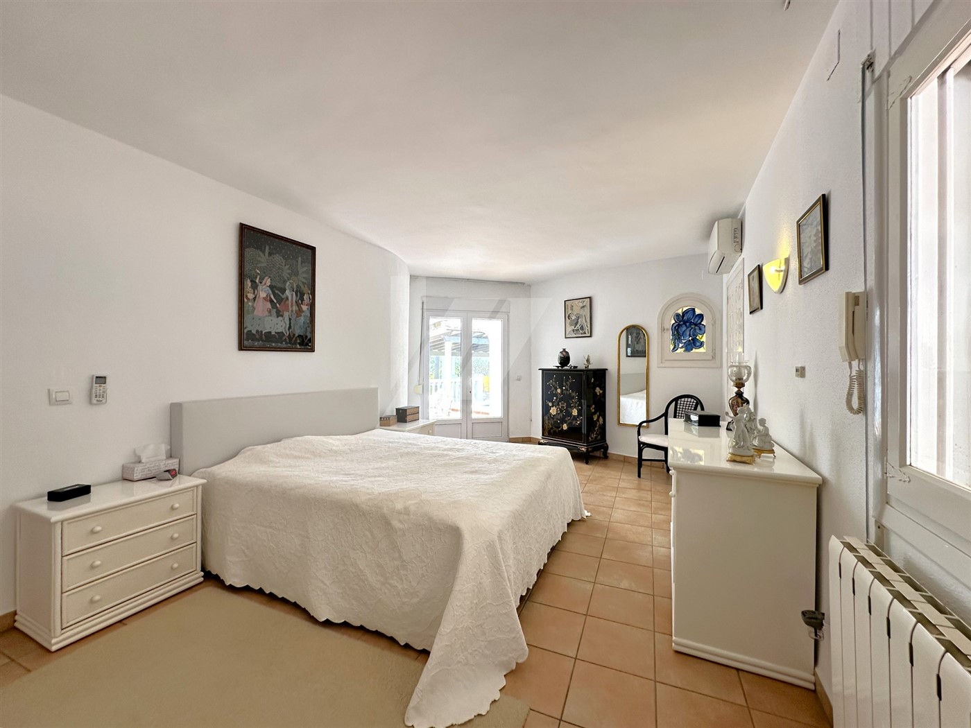 Villa in Moraira, Alicante, Spain 3 bedrooms, 261 sq.m. No. 100609