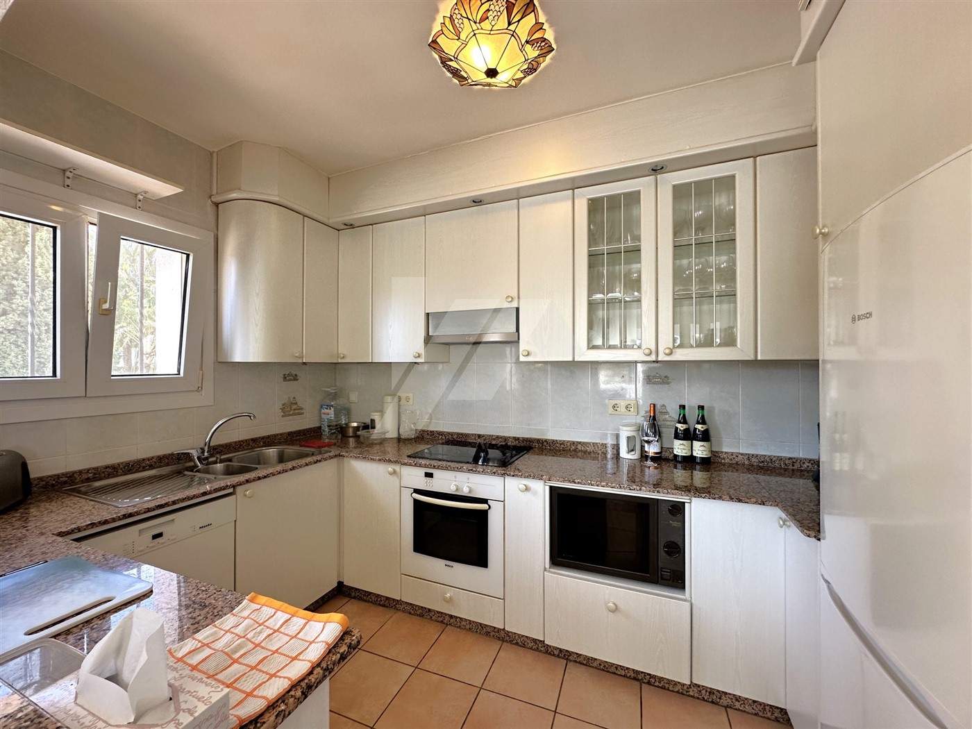 Villa in Moraira, Alicante, Spain 3 bedrooms, 261 sq.m. No. 100609