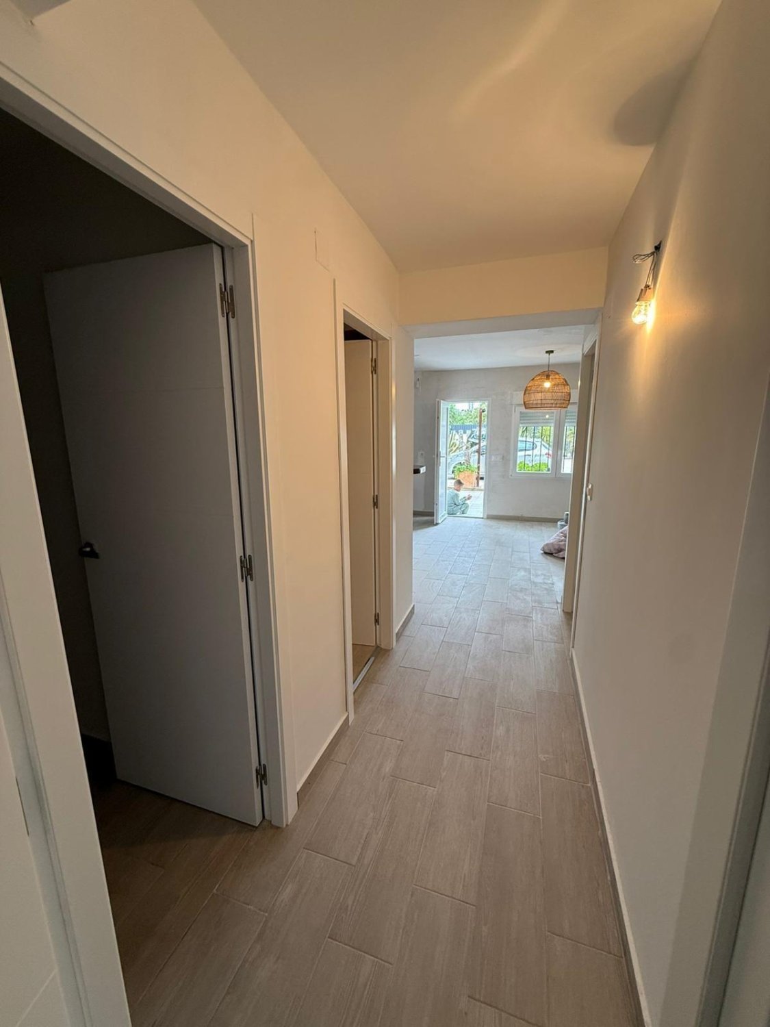 Appartamento a Denia, Alicante, Spagna 5 camere da letto, 350 mq. N° 190483