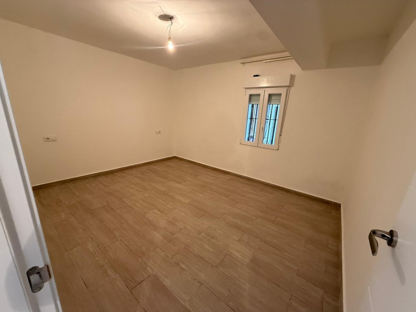 Appartamento a Denia, Alicante, Spagna 5 camere da letto, 350 mq. N° 190483