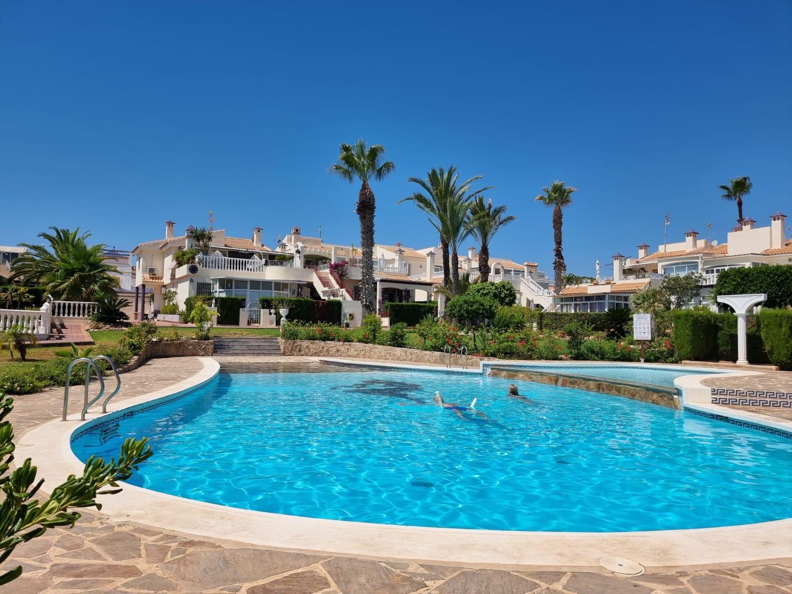 Apartment in Los Balcones, Alicante, Spain 2 bedrooms, 68 sq.m. No. 184385