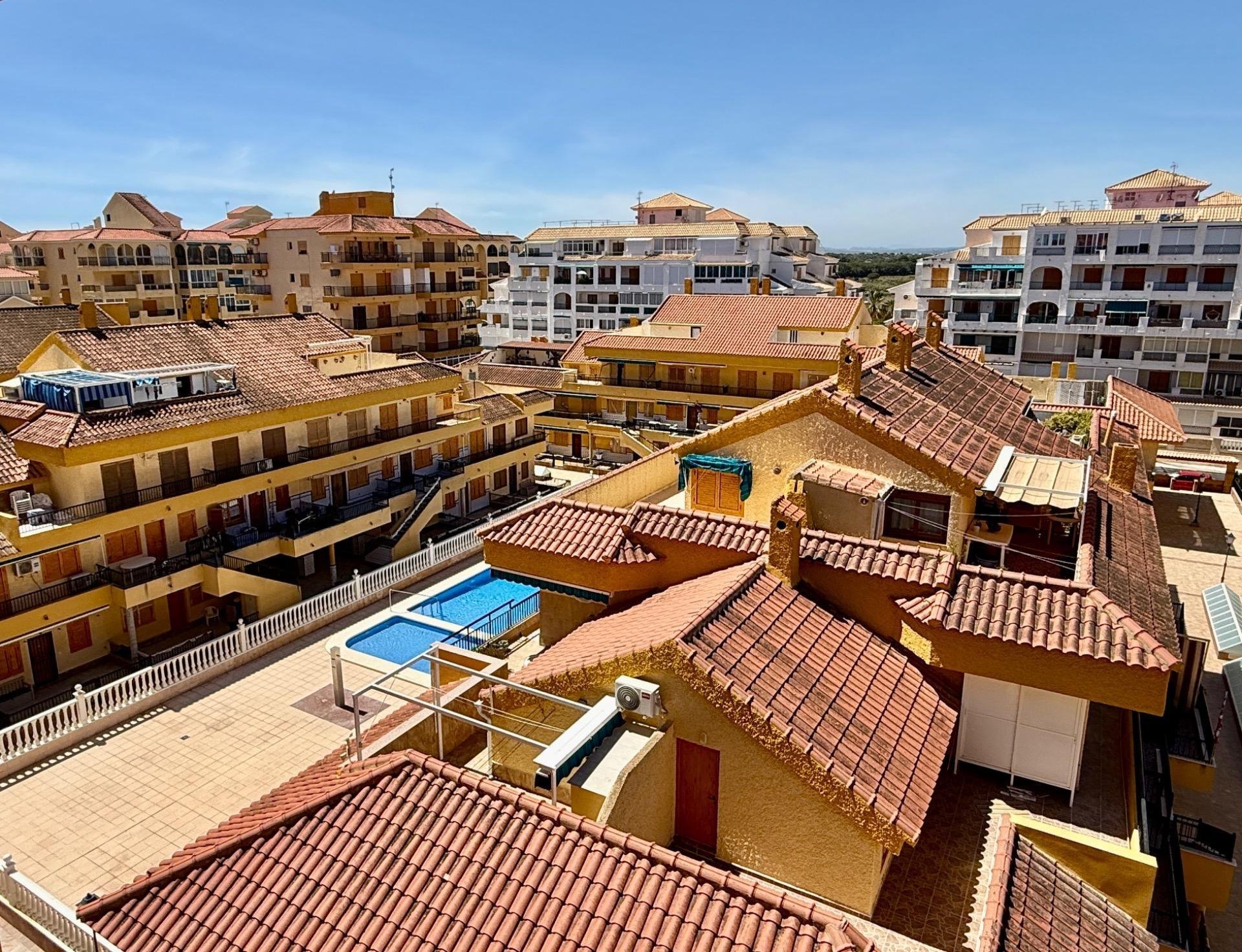 Penthauss Torrevieja, Alicante, Spānijā 1 istaba, 58 m2 Nr. 184380