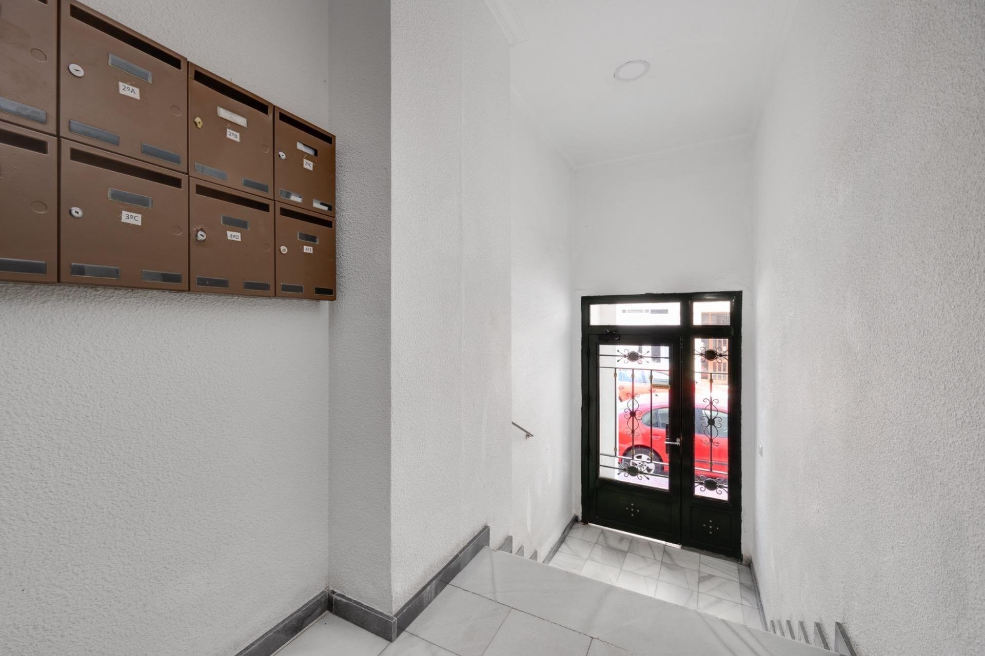 Wohnung in Torrevieja, Alicante, Spanien 2 Schlafzimmer, 61 m2 Nr. 184381
