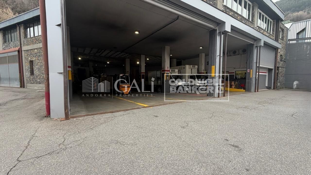Gewerbeimmobilien in Principado De Andorra (Ninguna Poblacion Tiene C.P.), Lleida, Spanien 1900 m2 Nr. 179215
