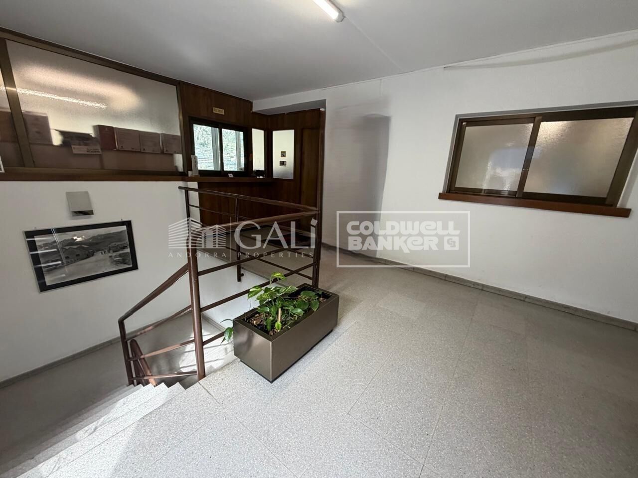 Gewerbeimmobilien in Principado De Andorra (Ninguna Poblacion Tiene C.P.), Lleida, Spanien 1900 m2 Nr. 179215