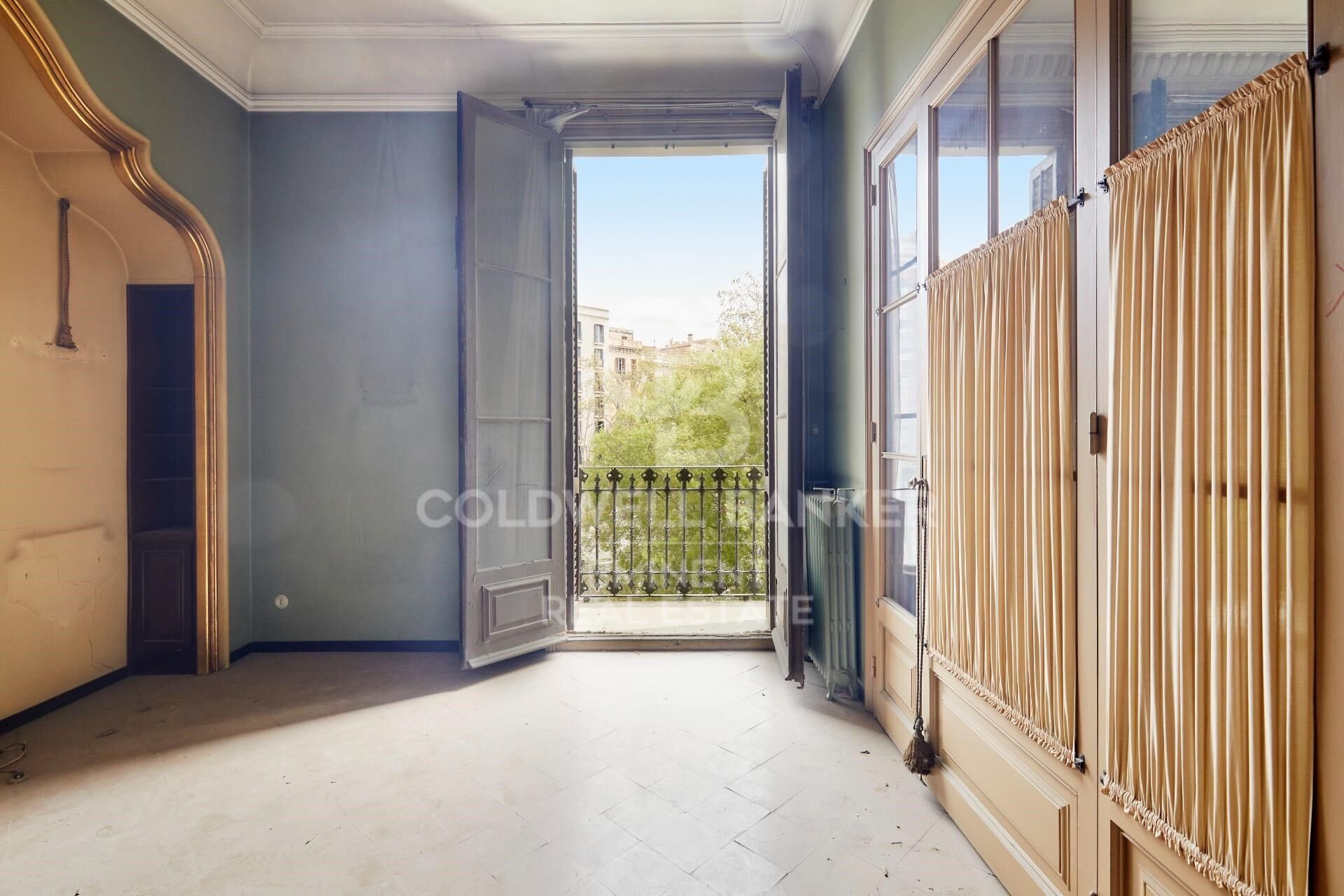 Apartment à Barcelona, Espagne 6 chambres, 202 m2 No. 179216