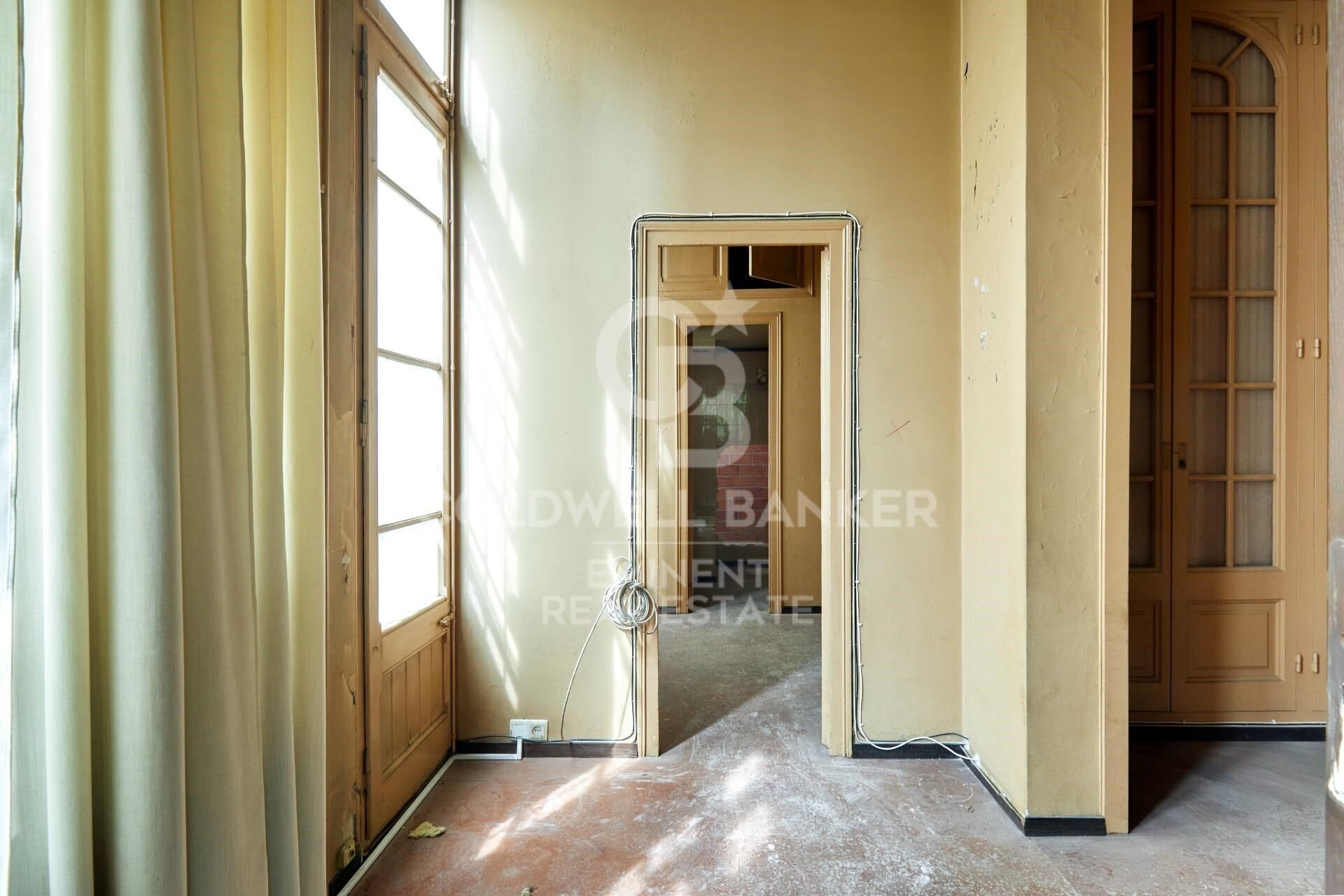 Apartment à Barcelona, Espagne 6 chambres, 202 m2 No. 179216