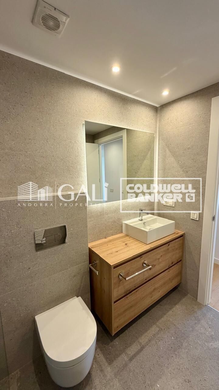 Apartment à Principado De Andorra (Ninguna Poblacion Tiene C.P.), Lleida, Espagne 3 chambres, 113 m2 No. 179212