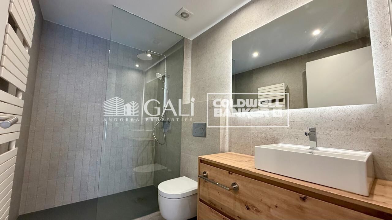 Apartment à Principado De Andorra (Ninguna Poblacion Tiene C.P.), Lleida, Espagne 3 chambres, 113 m2 No. 179212