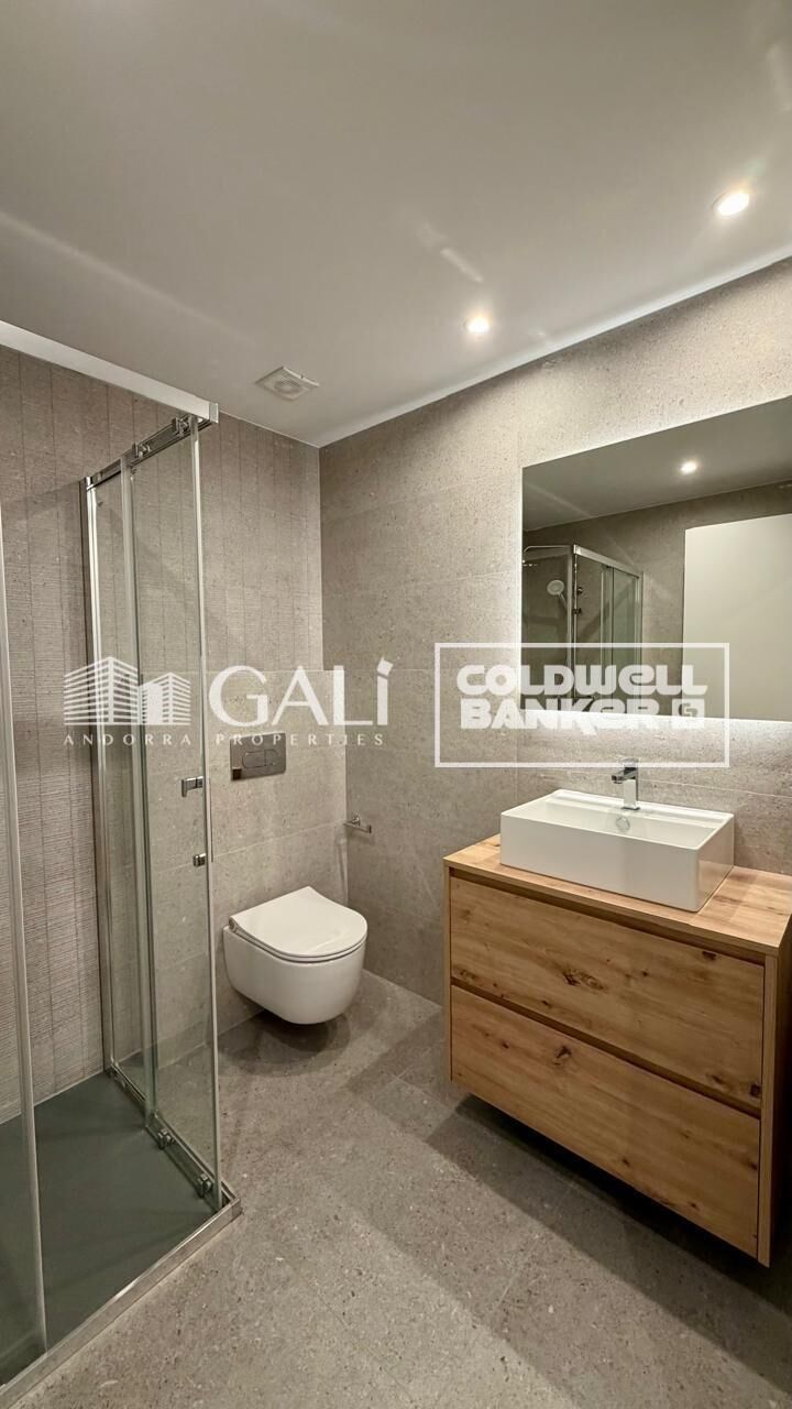 Apartment à Principado De Andorra (Ninguna Poblacion Tiene C.P.), Lleida, Espagne 3 chambres, 113 m2 No. 179212