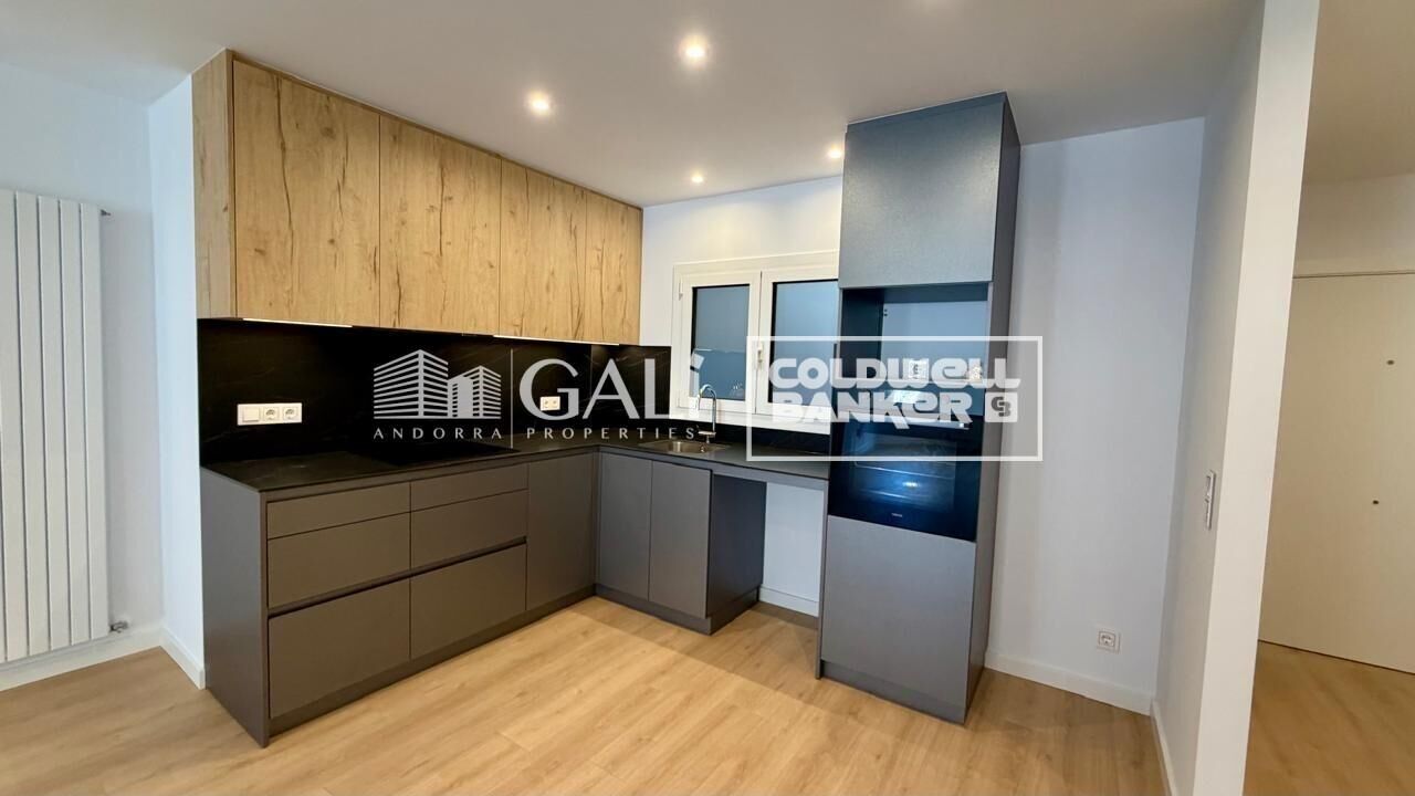 Apartment à Principado De Andorra (Ninguna Poblacion Tiene C.P.), Lleida, Espagne 3 chambres, 113 m2 No. 179212