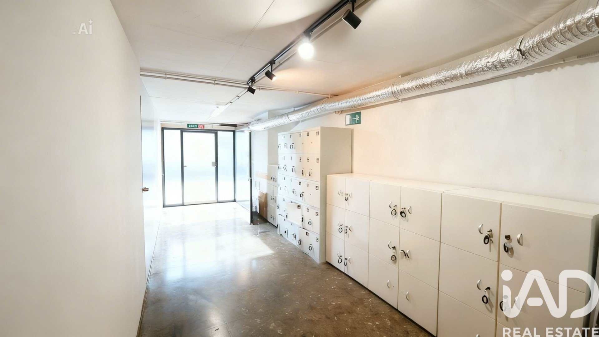 Komerciāls īpašums Barcelona, Spānijā 213 m2 Nr. 152439