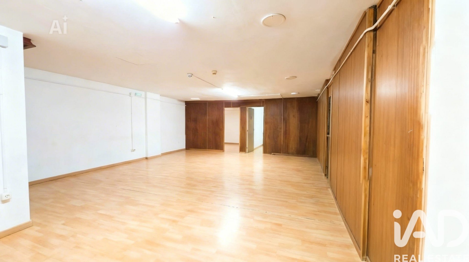 Komerciāls īpašums Barcelona, Spānijā 213 m2 Nr. 152439