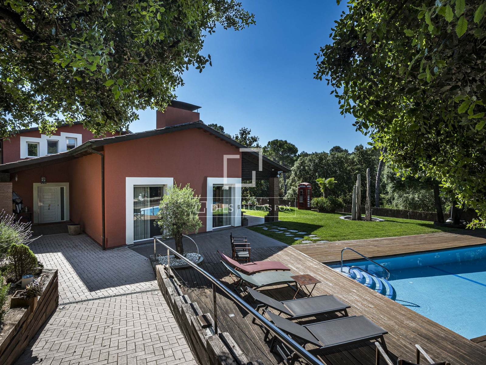 Villa i Sant Cugat Del Valles, Barcelona, Spanien 5 sovrum, 430 kvm. Nr. 168317