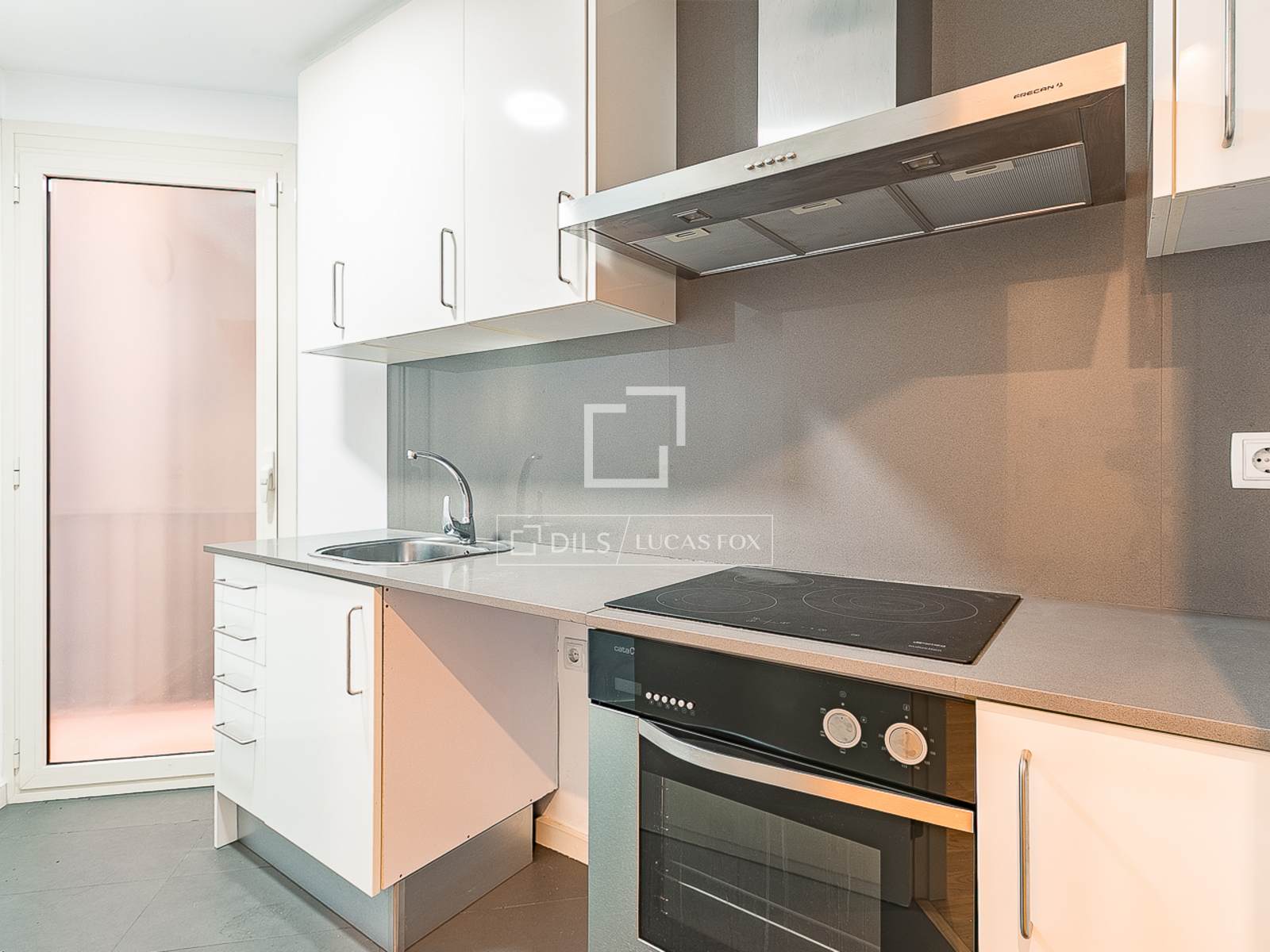 Appartamento a Barcelona, Spagna 2 camere da letto, 71 mq. N° 168315
