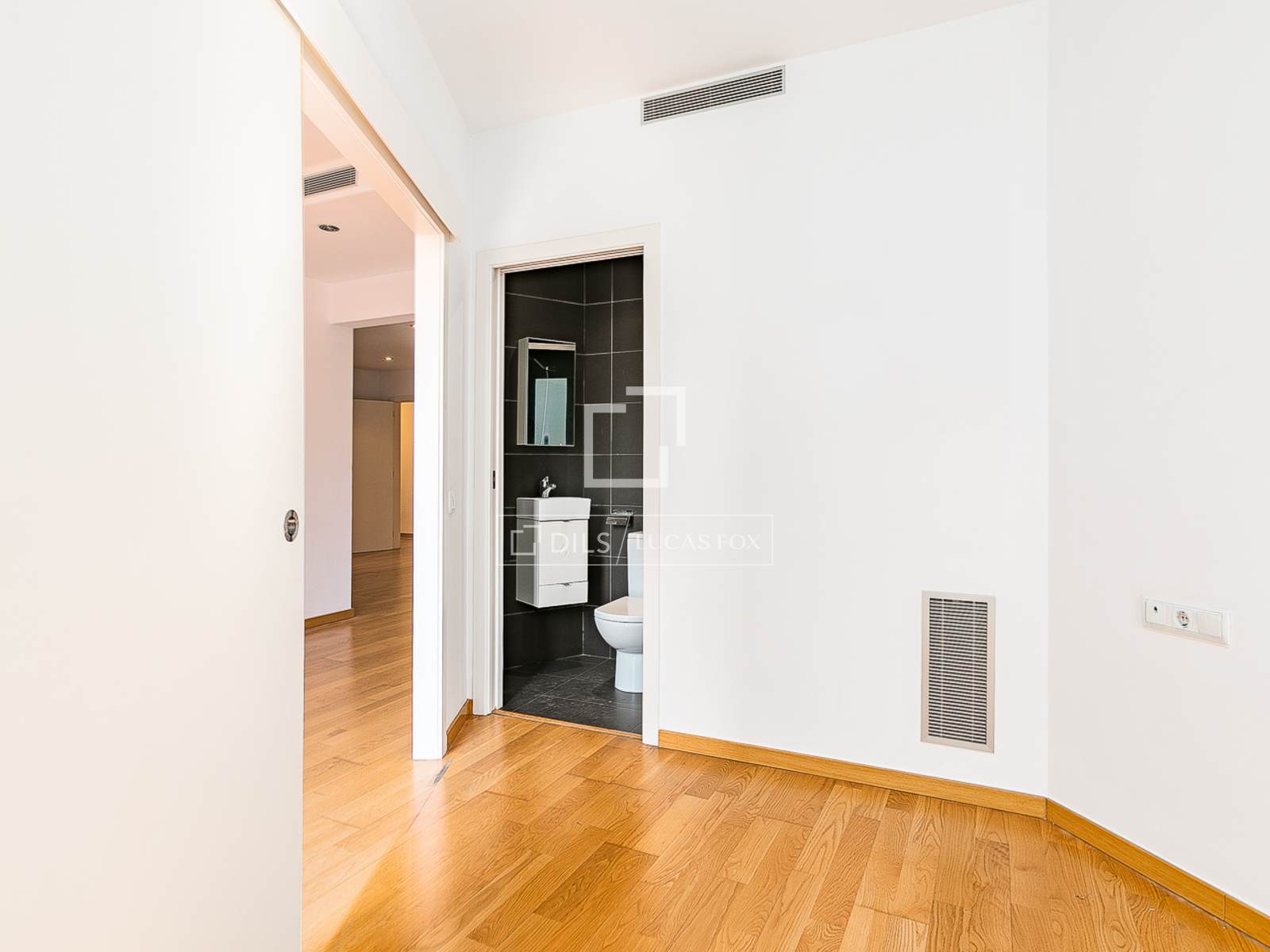 Appartamento a Barcelona, Spagna 2 camere da letto, 71 mq. N° 168315