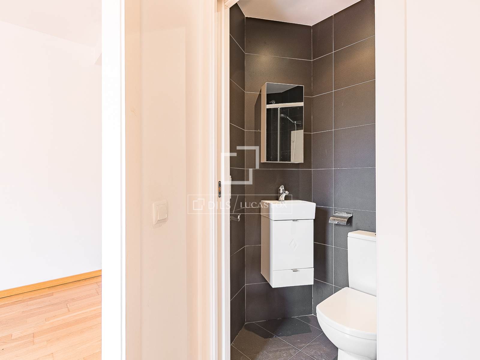 Appartamento a Barcelona, Spagna 2 camere da letto, 71 mq. N° 168315