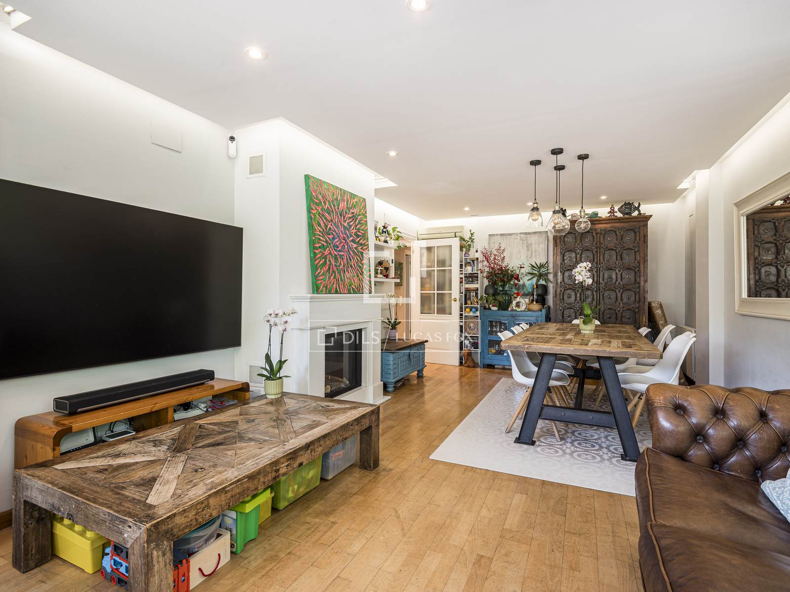 Apartamento en Sant Cugat del Vallès, Barcelona, España 4 dormitorios, 120 m2 No. 168316