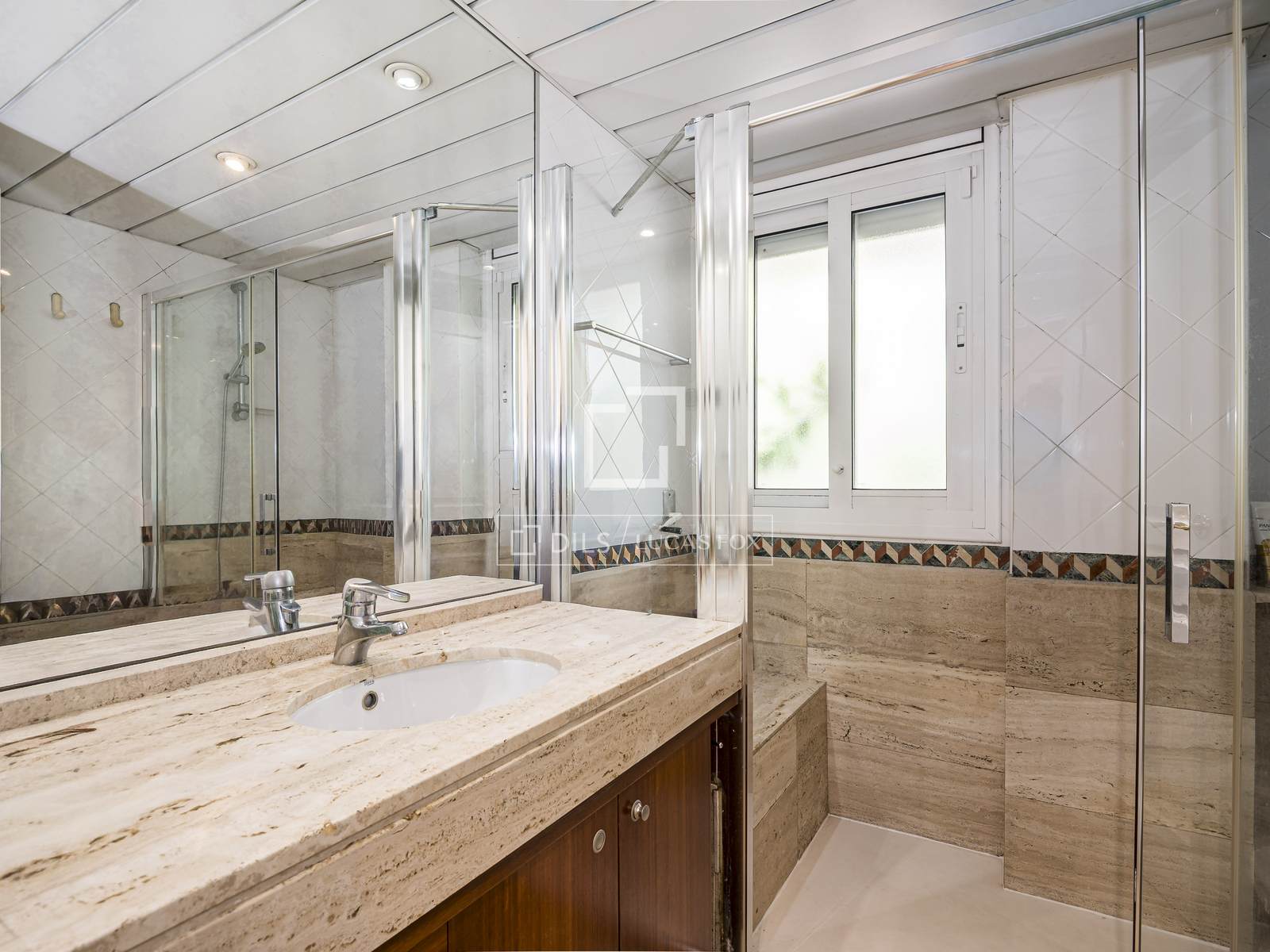 Apartamento en Sant Cugat del Vallès, Barcelona, España 4 dormitorios, 120 m2 No. 168316