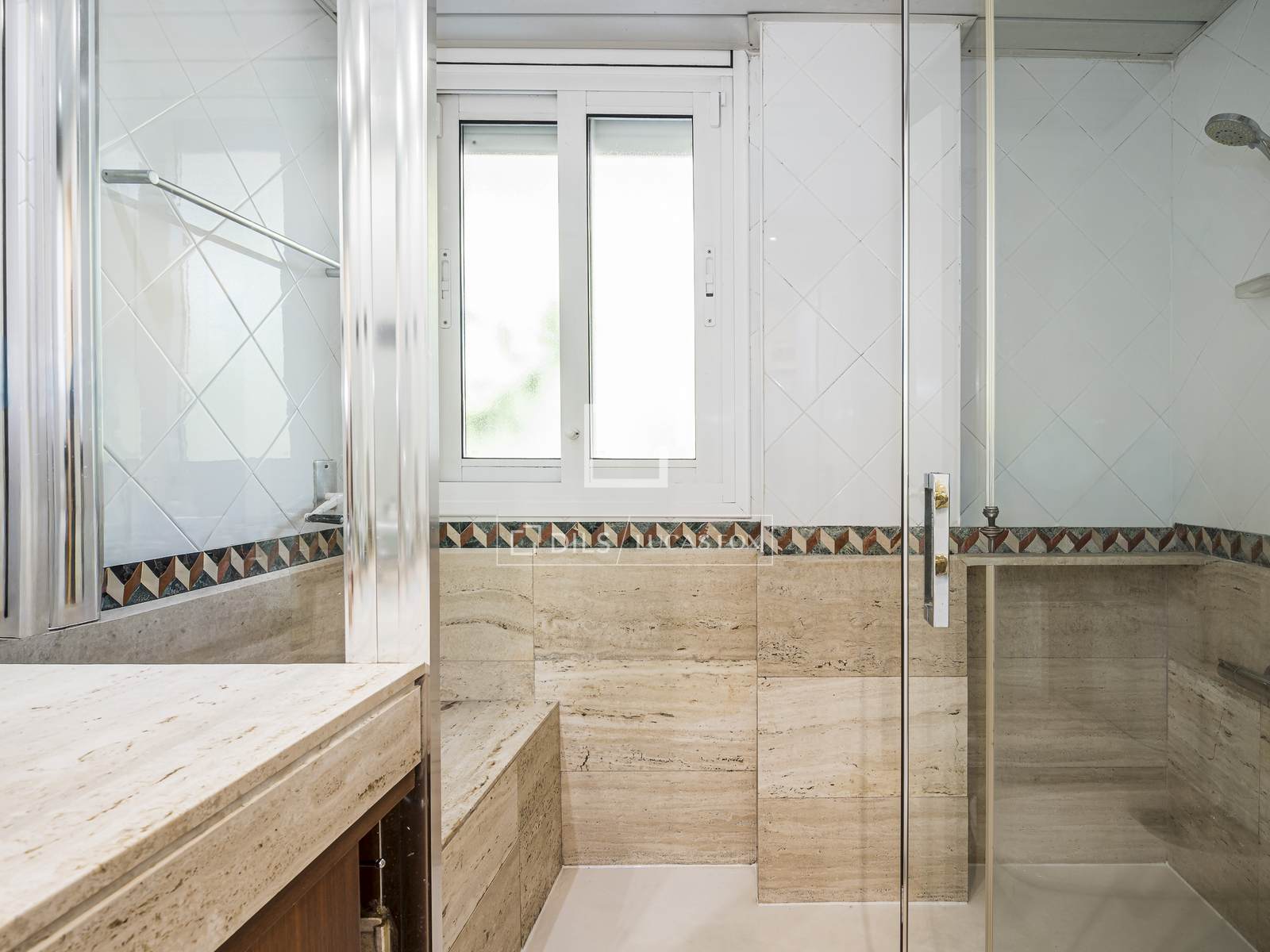 Apartamento en Sant Cugat del Vallès, Barcelona, España 4 dormitorios, 120 m2 No. 168316