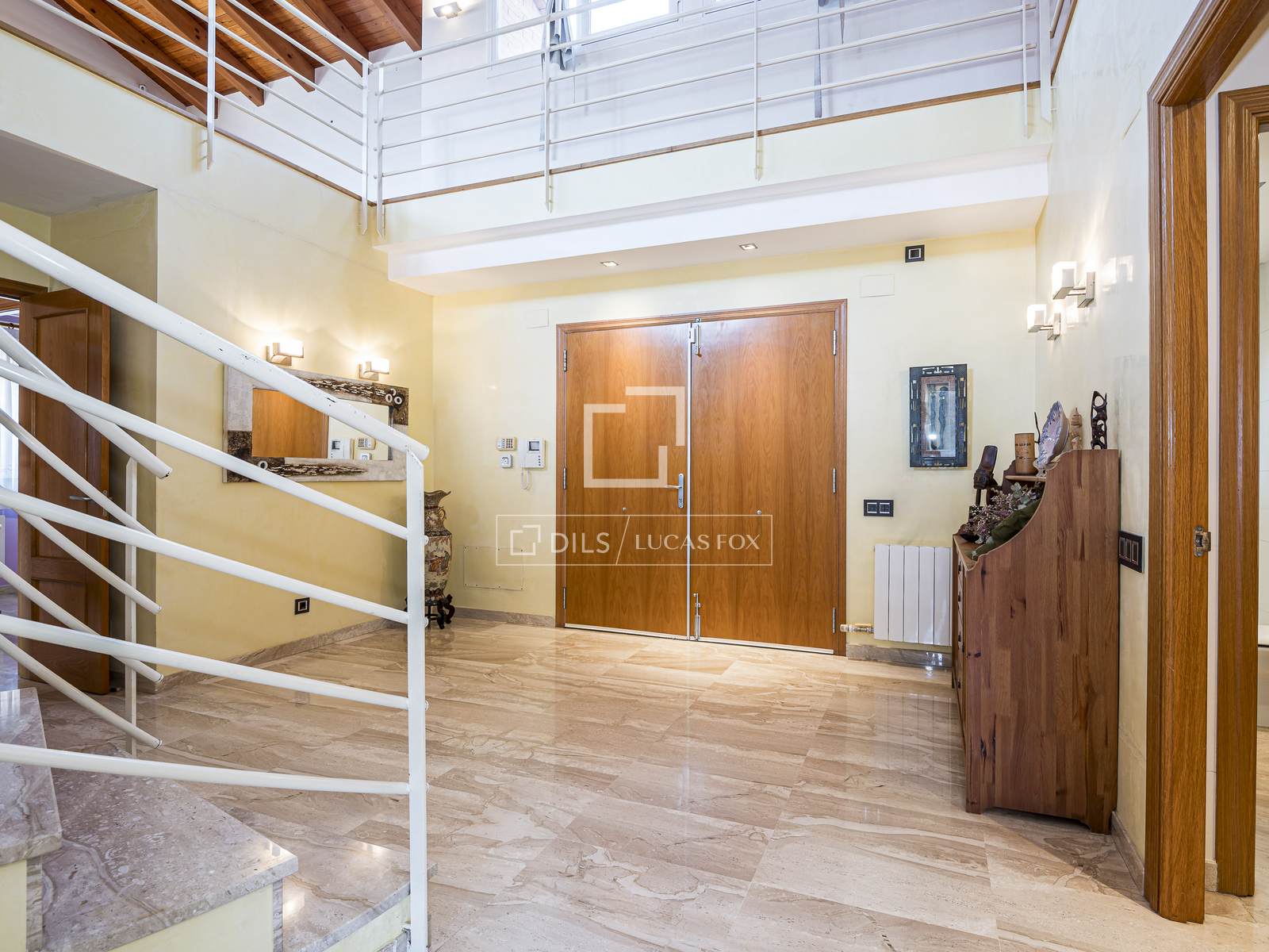 Villa en Sant Cugat del Vallès, Barcelona, España 5 dormitorios, 535 m2 No. 168313