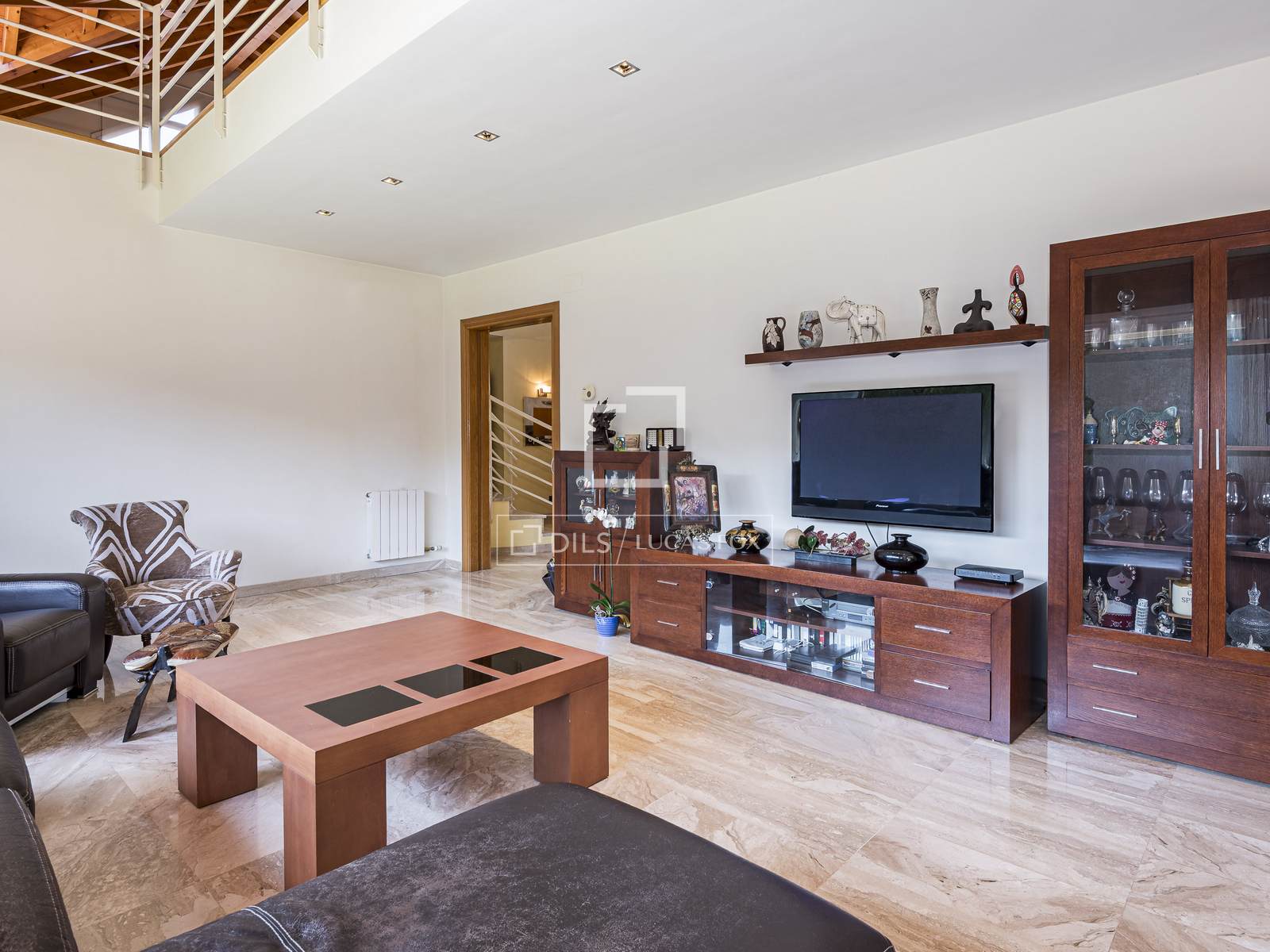 Villa en Sant Cugat del Vallès, Barcelona, España 5 dormitorios, 535 m2 No. 168313