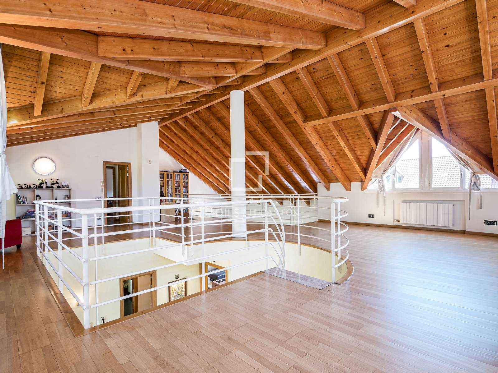 Villa en Sant Cugat del Vallès, Barcelona, España 5 dormitorios, 535 m2 No. 168313