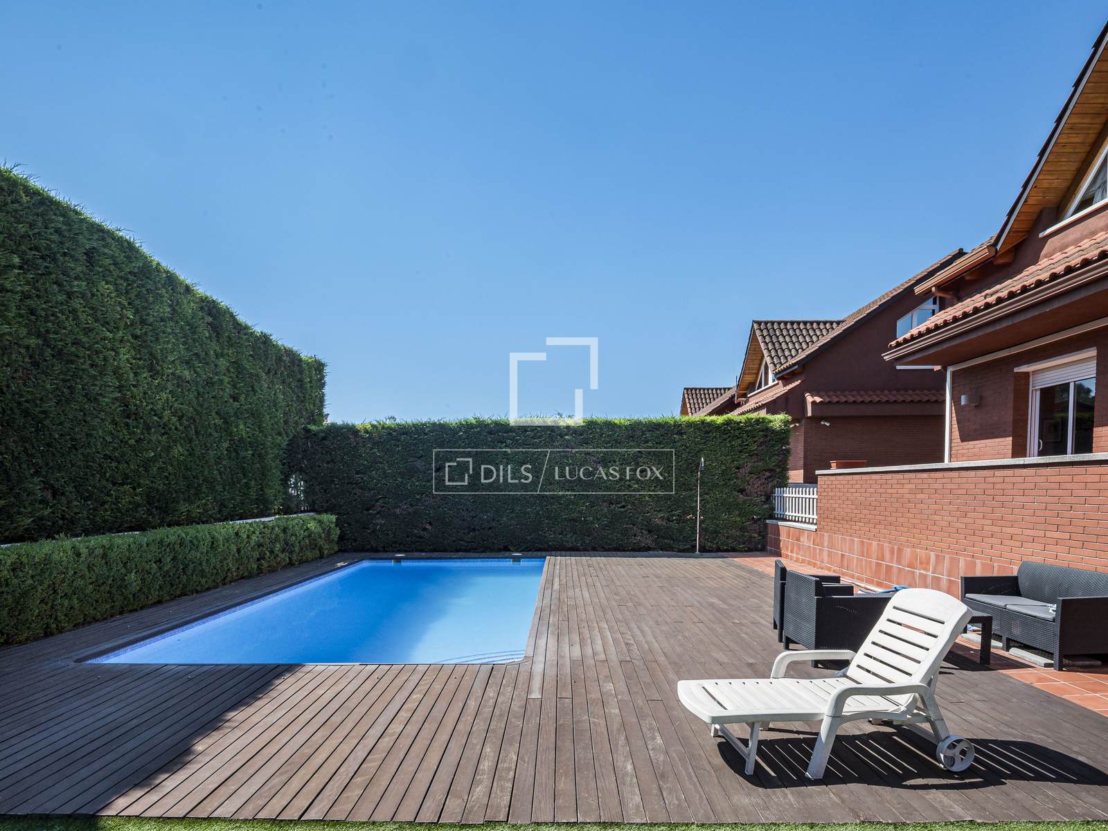 Villa en Sant Cugat del Vallès, Barcelona, España 5 dormitorios, 535 m2 No. 168313