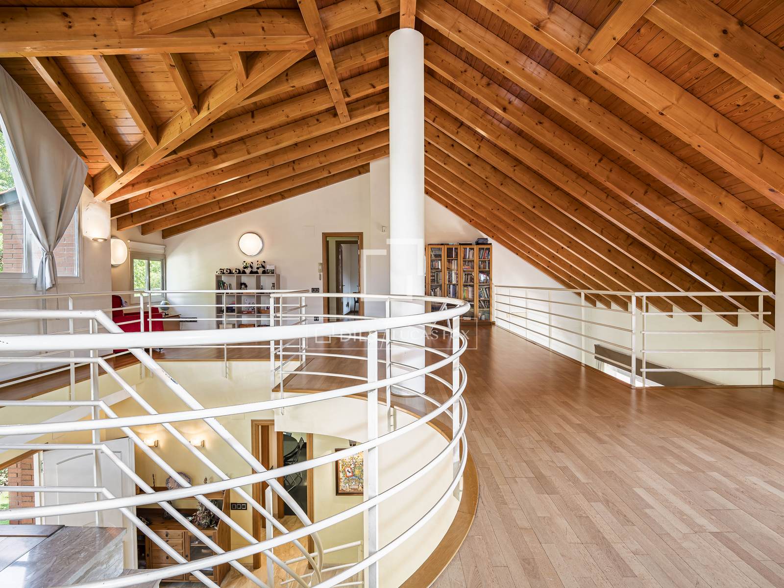 Villa en Sant Cugat del Vallès, Barcelona, España 5 dormitorios, 535 m2 No. 168313