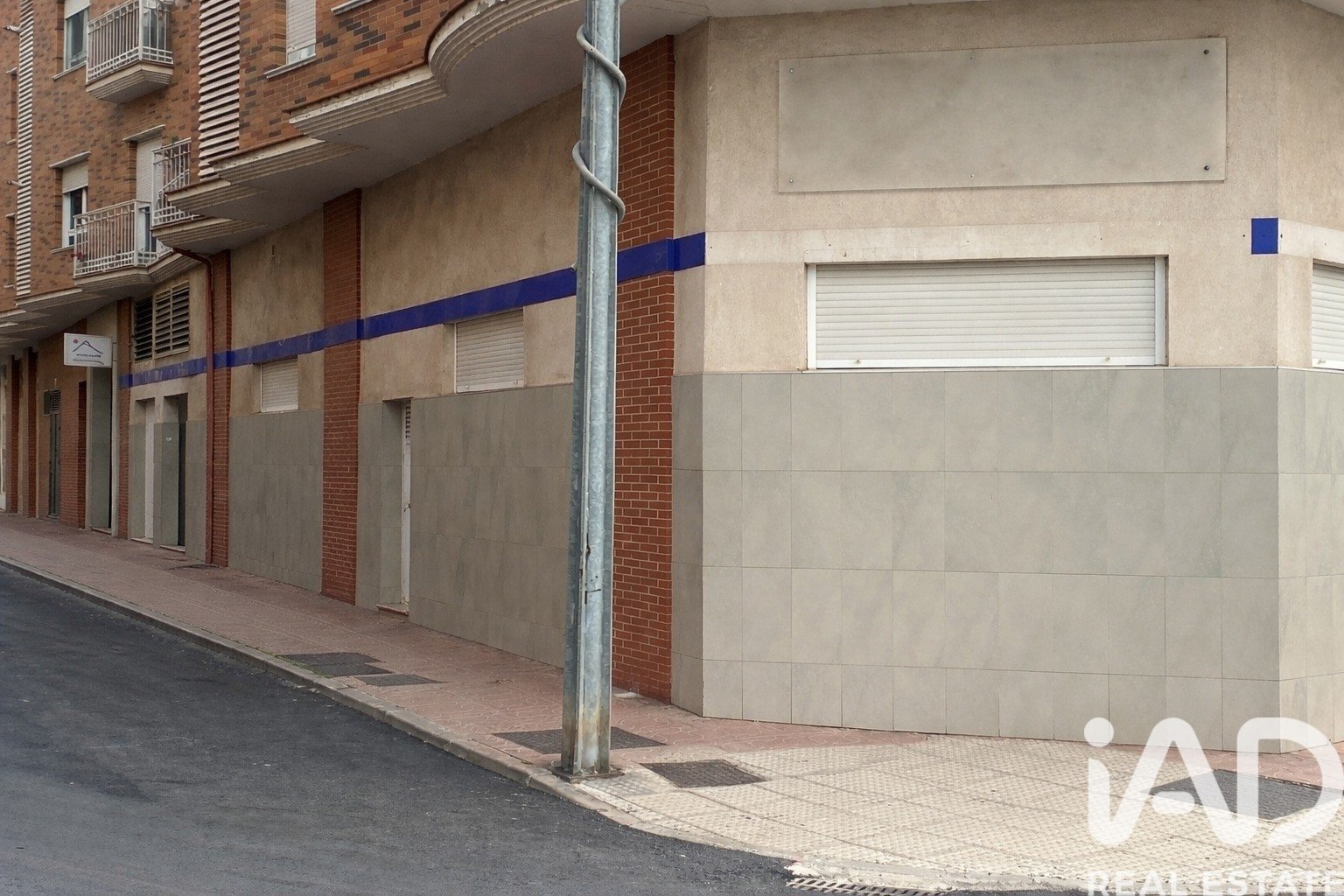 Lokal usługowy w Linares, Jaen, Hiszpania 904 mkw. nr 188048