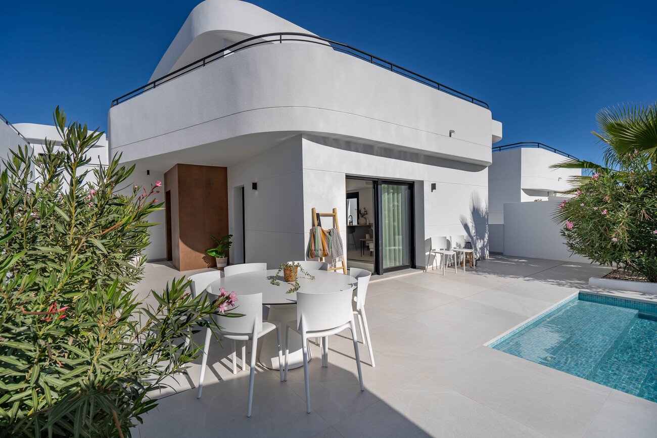 Villa à Alicante, Espagne 4 chambres, 203 m2 No. 189939