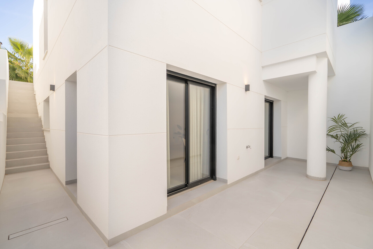 Villa à Alicante, Espagne 4 chambres, 203 m2 No. 189939