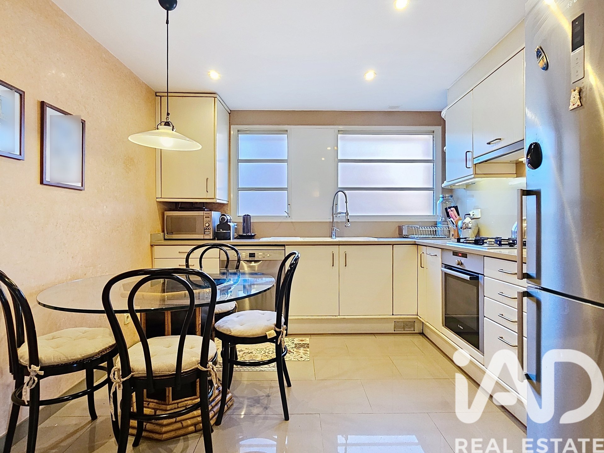 Appartamento a Sitges, Barcelona, Spagna 5 camere da letto, 205 mq. N° 152323