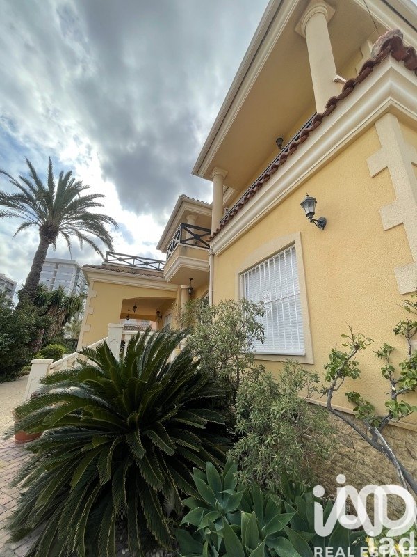 Сasa en Elche, Alicante, España 4 dormitorios, 424 m2 No. 152324