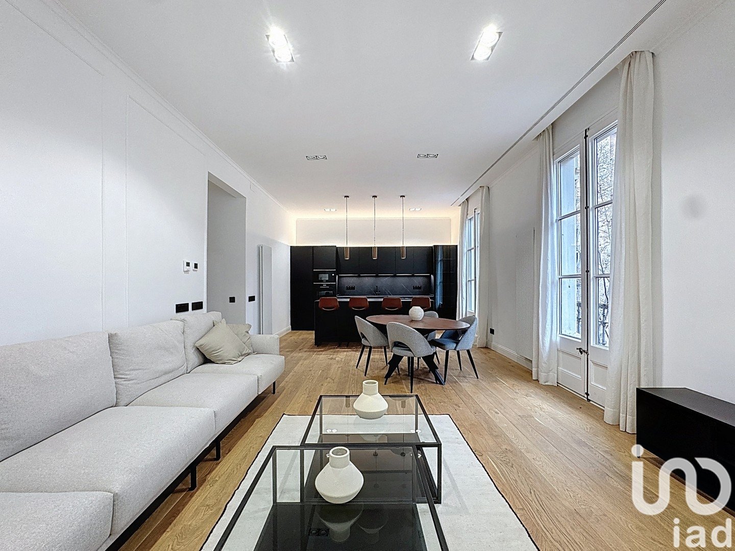 Apartment in Barcelona, Spain 3 bedrooms, 158 sq.m. No. 173376