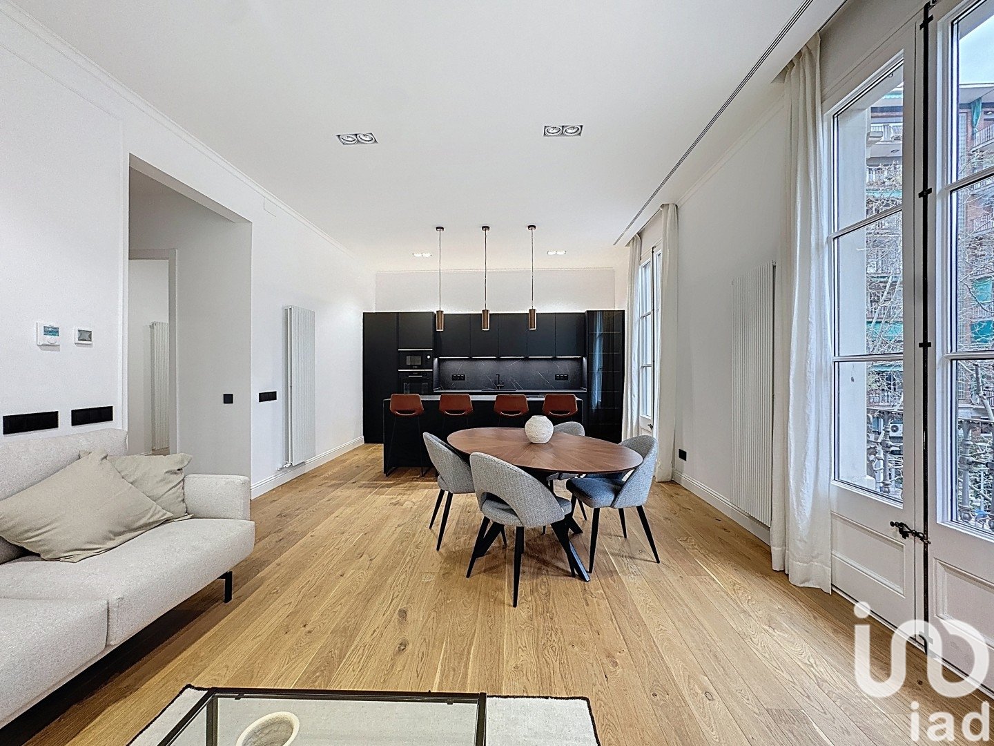 Apartment in Barcelona, Spain 3 bedrooms, 158 sq.m. No. 173376