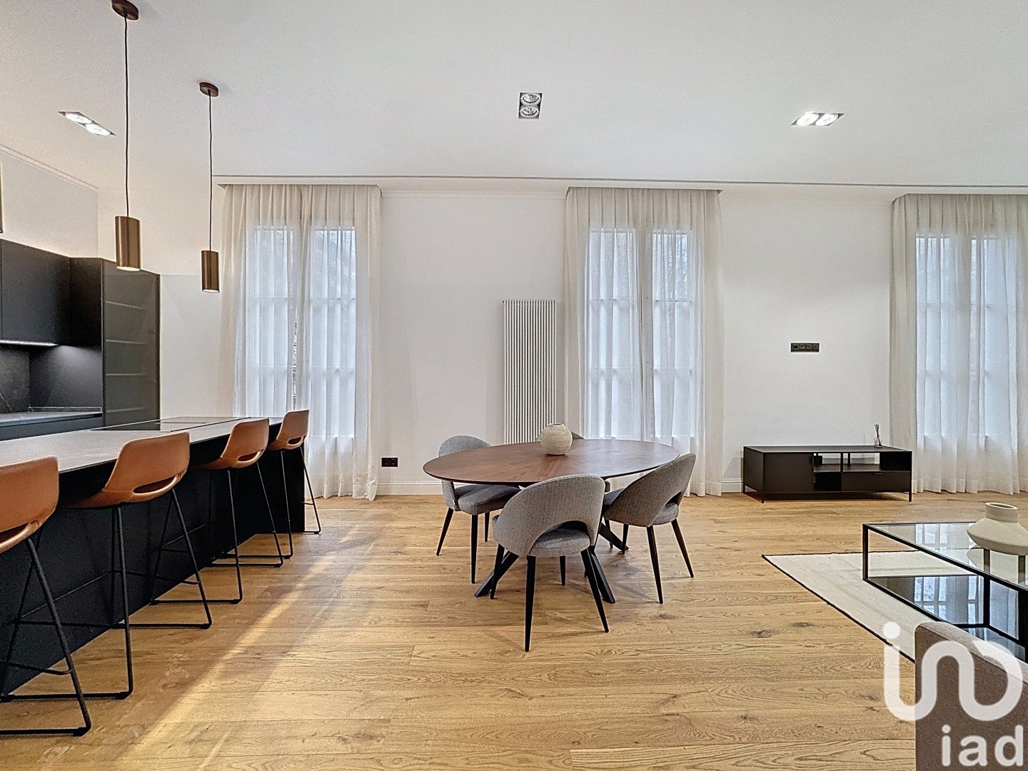 Apartment in Barcelona, Spain 3 bedrooms, 158 sq.m. No. 173376