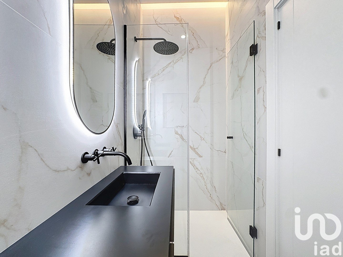 Apartment in Barcelona, Spain 3 bedrooms, 158 sq.m. No. 173376