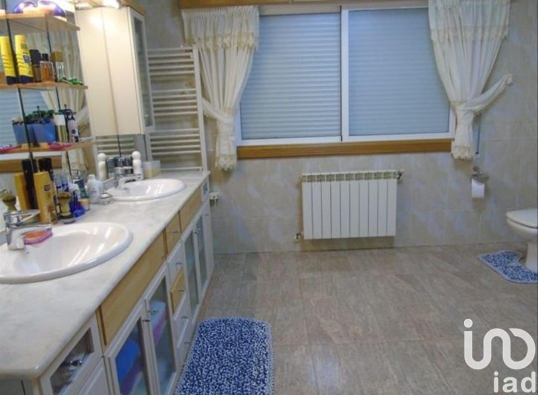 House in Carballo, A Coruna, Spanien 4 Schlafzimmer, 1741 m2 Nr. 173373
